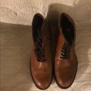 GBX Bron leather boots